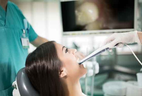 consulta y examen estetica dental